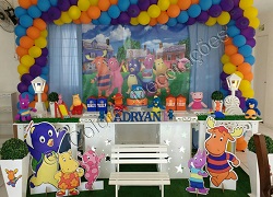  Backyardigans 